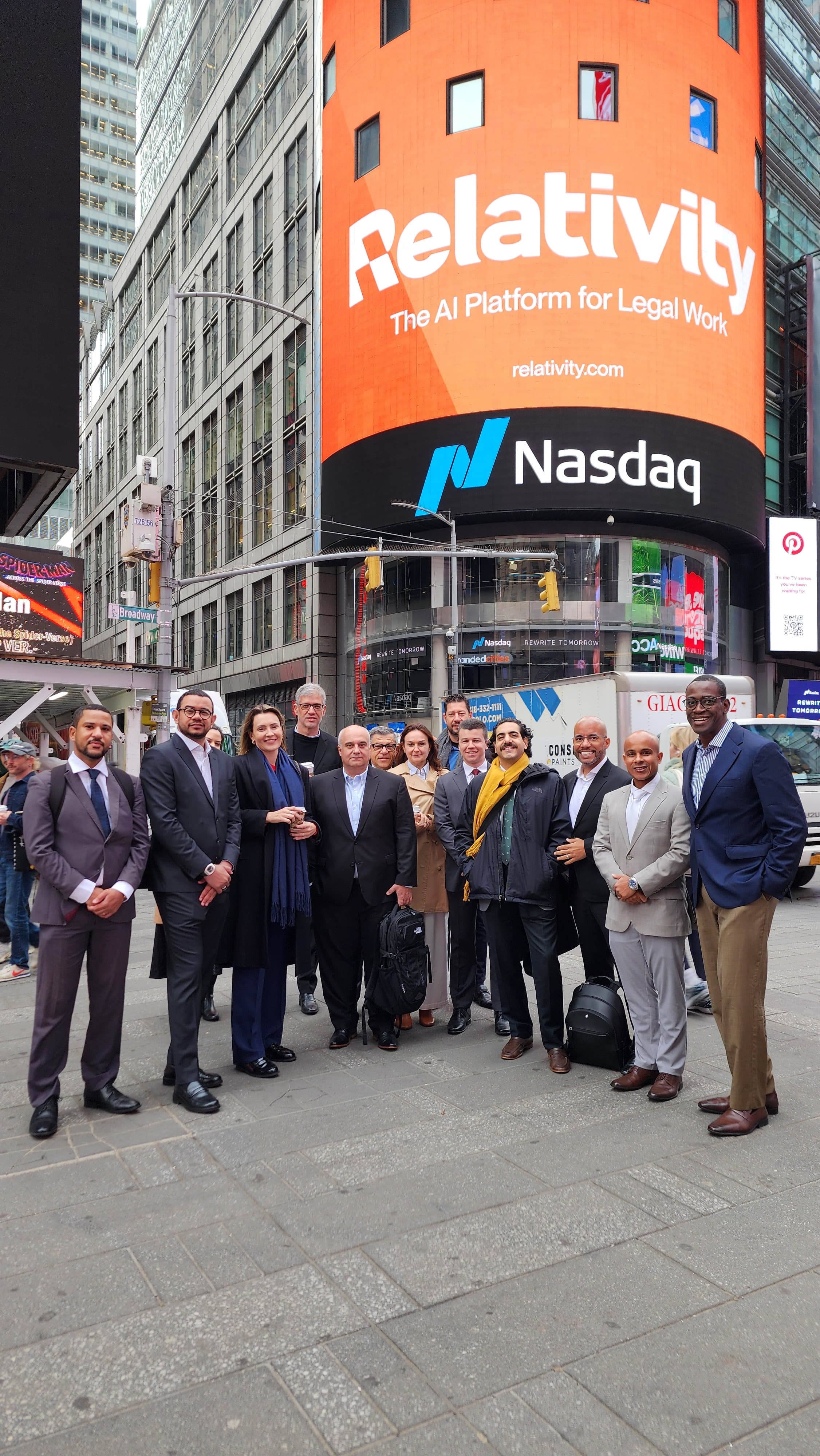 Grupo na Nasdaq, Times Square