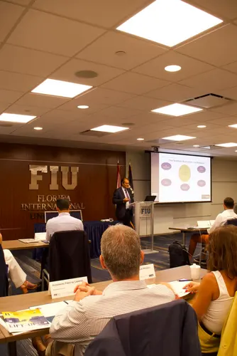 Aula na Florida International University